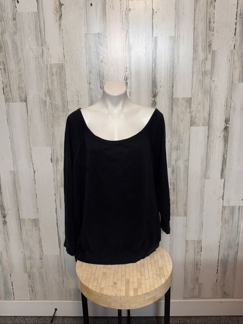 Torrid Scoop Neck Sweatshirt Womens 3 3X Black Raglan Long Sleeve Pullover